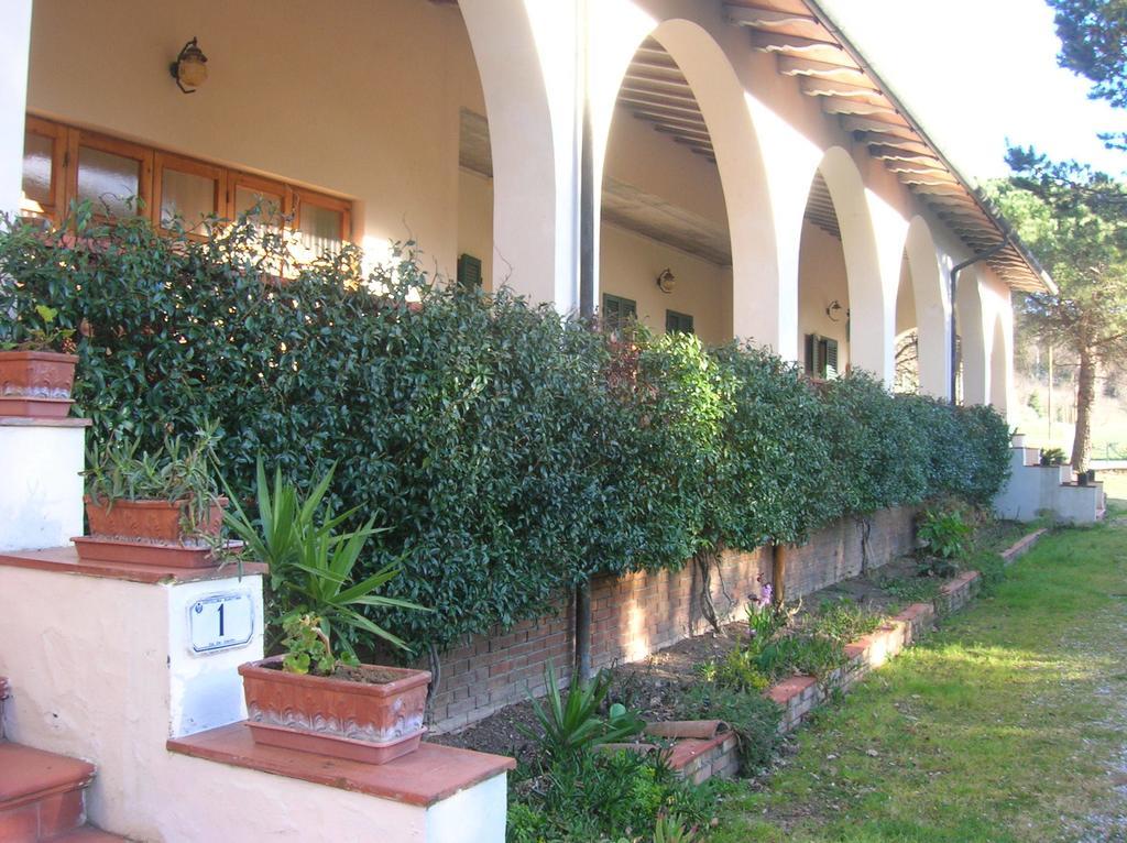 Hotel Il Poggetto Castellina Marittima Extérieur photo